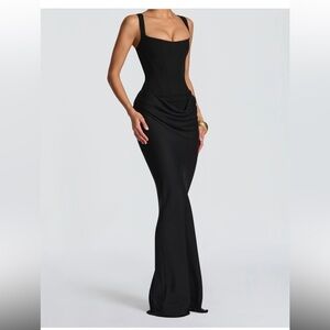 Elegant Black Evening Gown. Baby boo. Worn 1x.